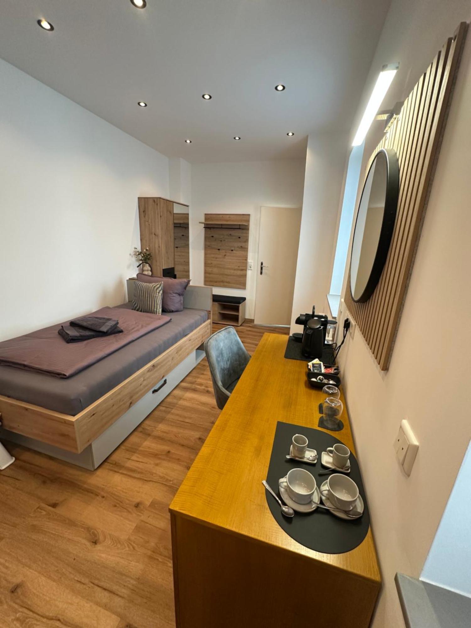 Artemis Zimmervermietung 5 Ein Bettzimmer Sundern Bagian luar foto