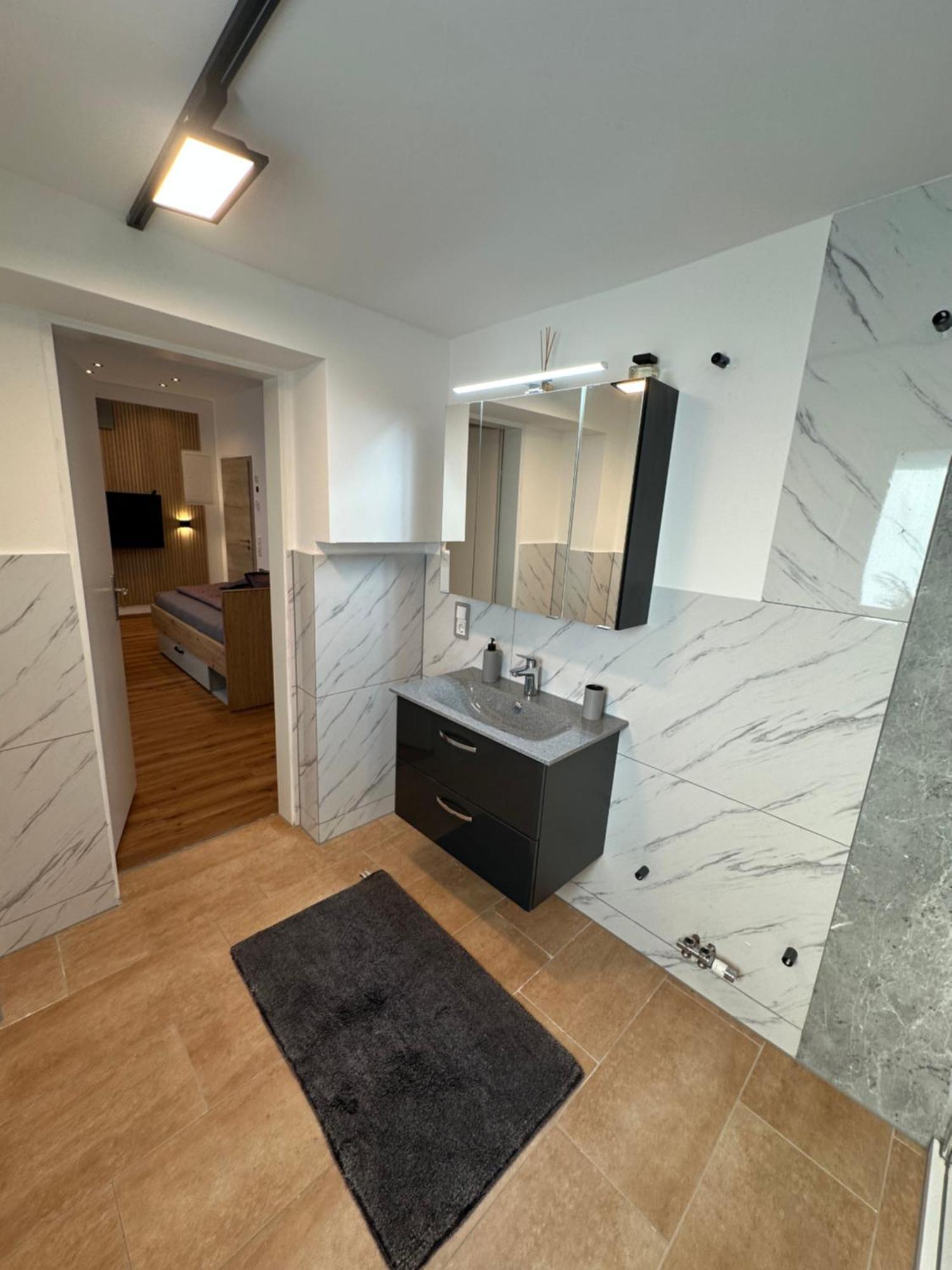 Artemis Zimmervermietung 5 Ein Bettzimmer Sundern Bagian luar foto