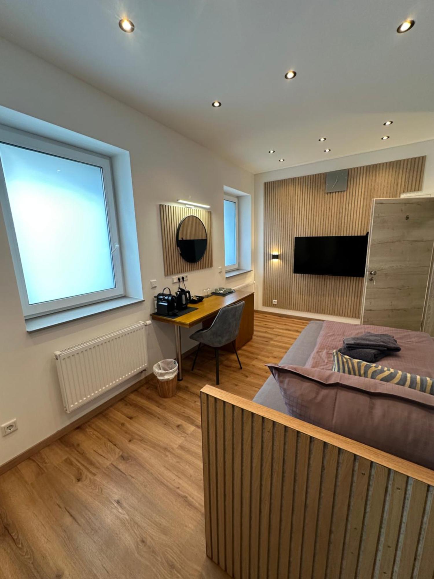 Artemis Zimmervermietung 5 Ein Bettzimmer Sundern Bagian luar foto